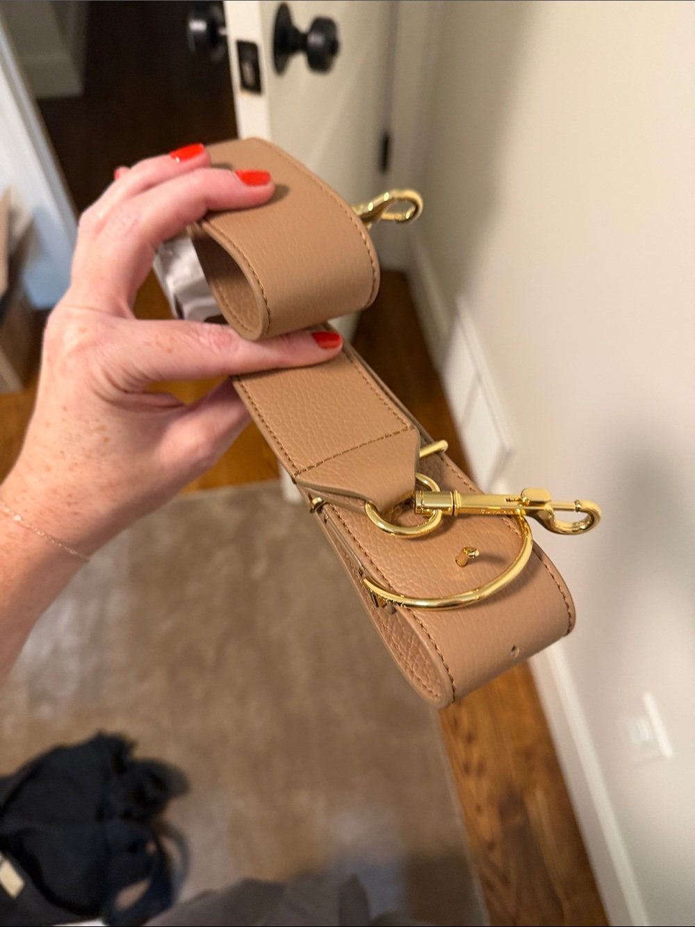 Leather Crossbody Strap with Gold Hardware - Tan cappuccino 2”